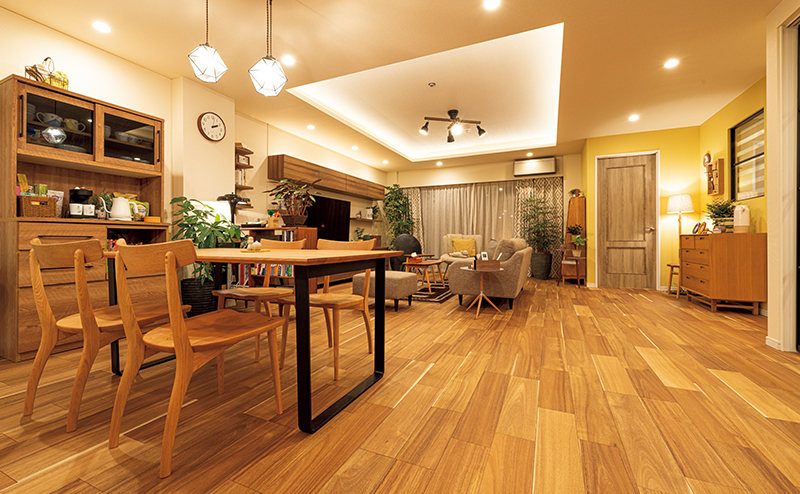 Variety of products that bring out the appeal of wood
						