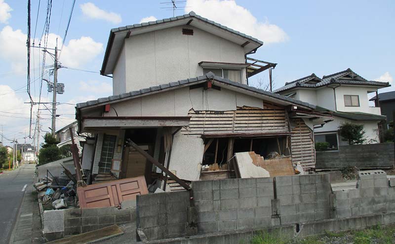 揺れによる建物の倒壊